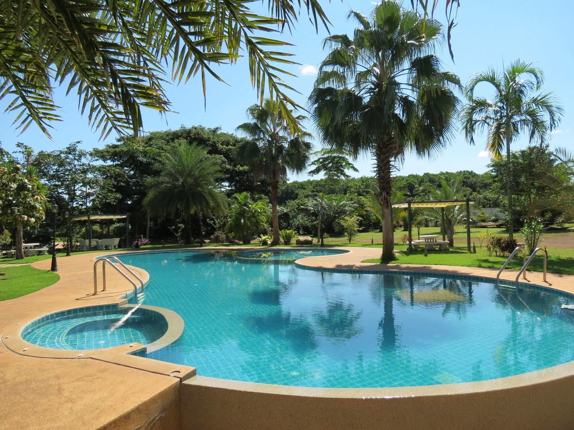Pongsin Resort Khun Han Exterior photo