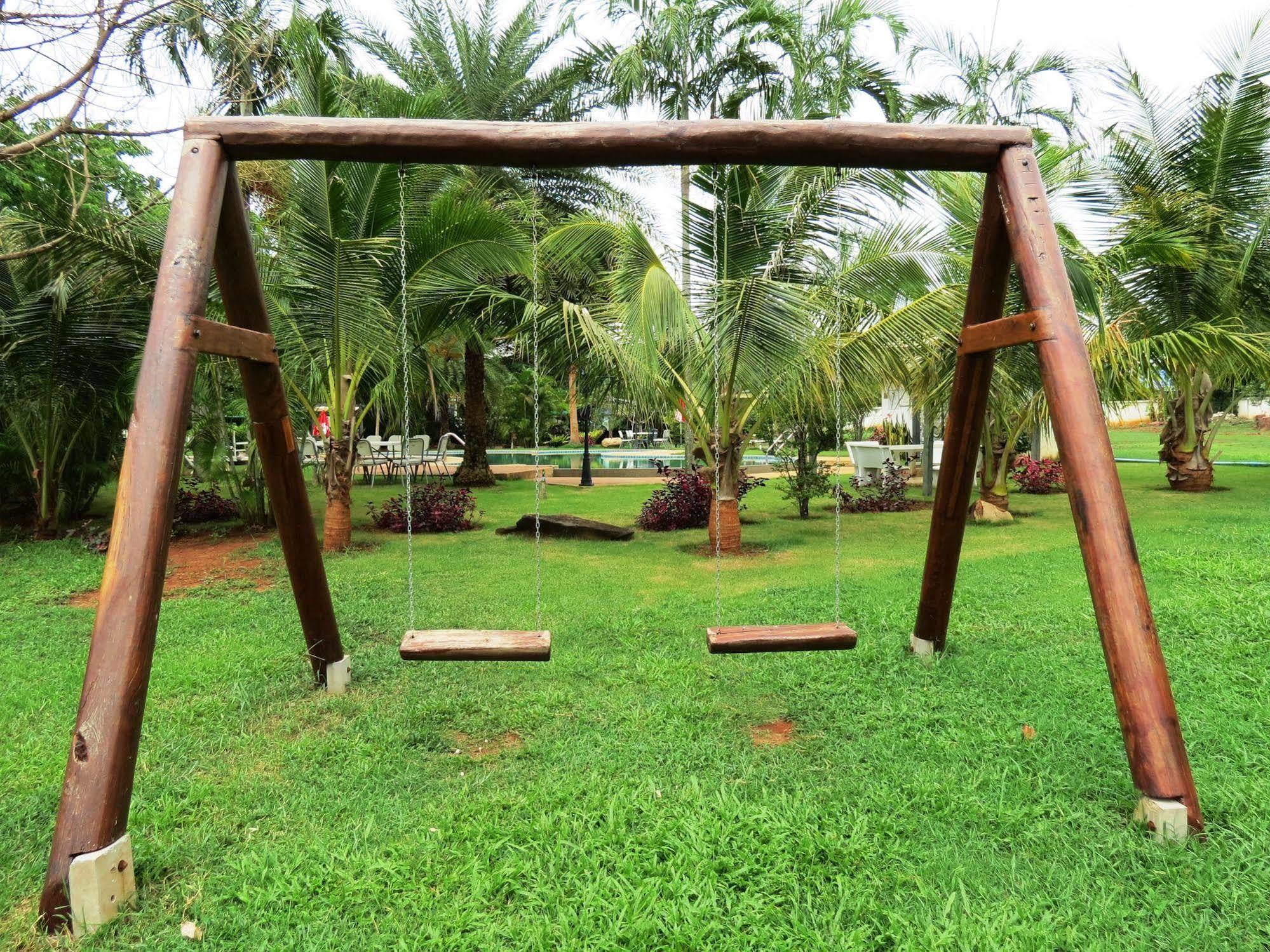 Pongsin Resort Khun Han Exterior photo